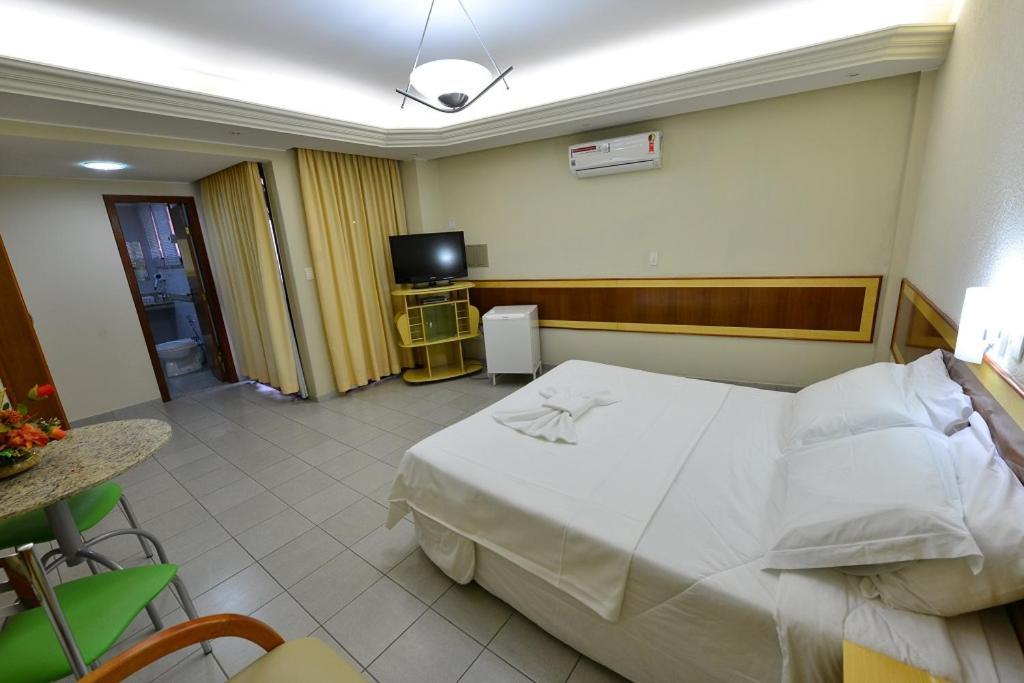 Vind'S Plaza Hotel Caratinga Екстер'єр фото
