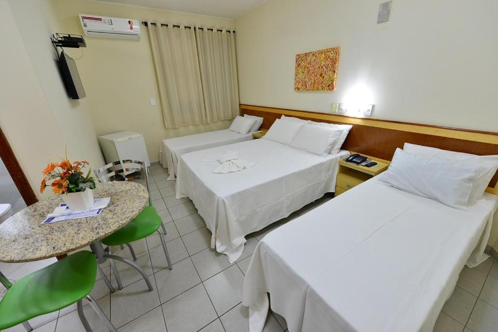 Vind'S Plaza Hotel Caratinga Екстер'єр фото