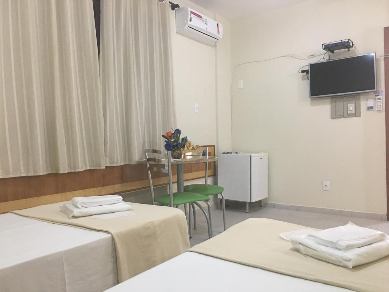 Vind'S Plaza Hotel Caratinga Екстер'єр фото